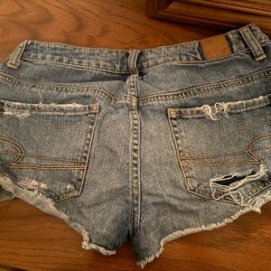 American Eagle size 8 shortie shorts